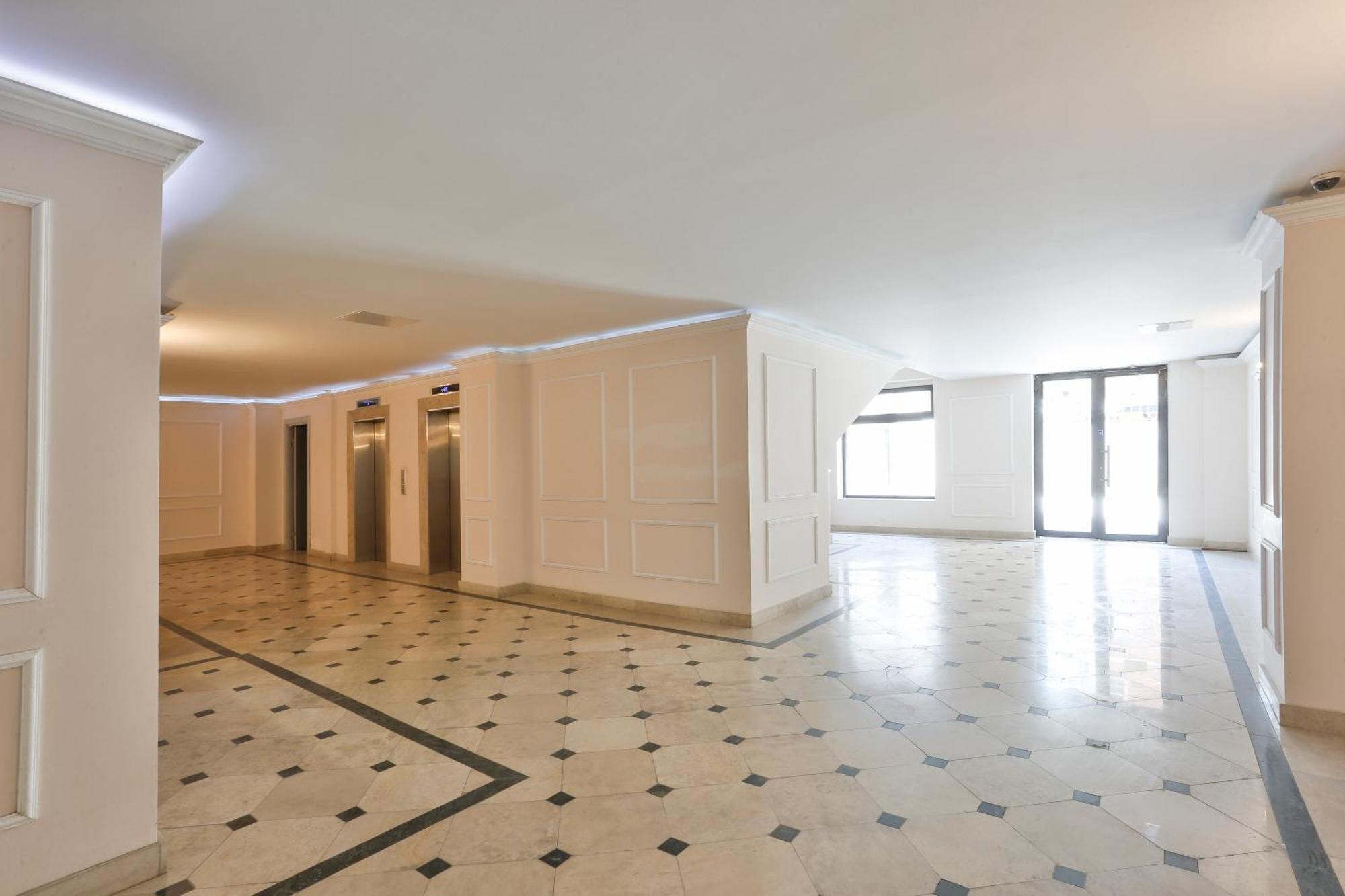 The Grand Apartment Lll Tbilisi Buitenkant foto