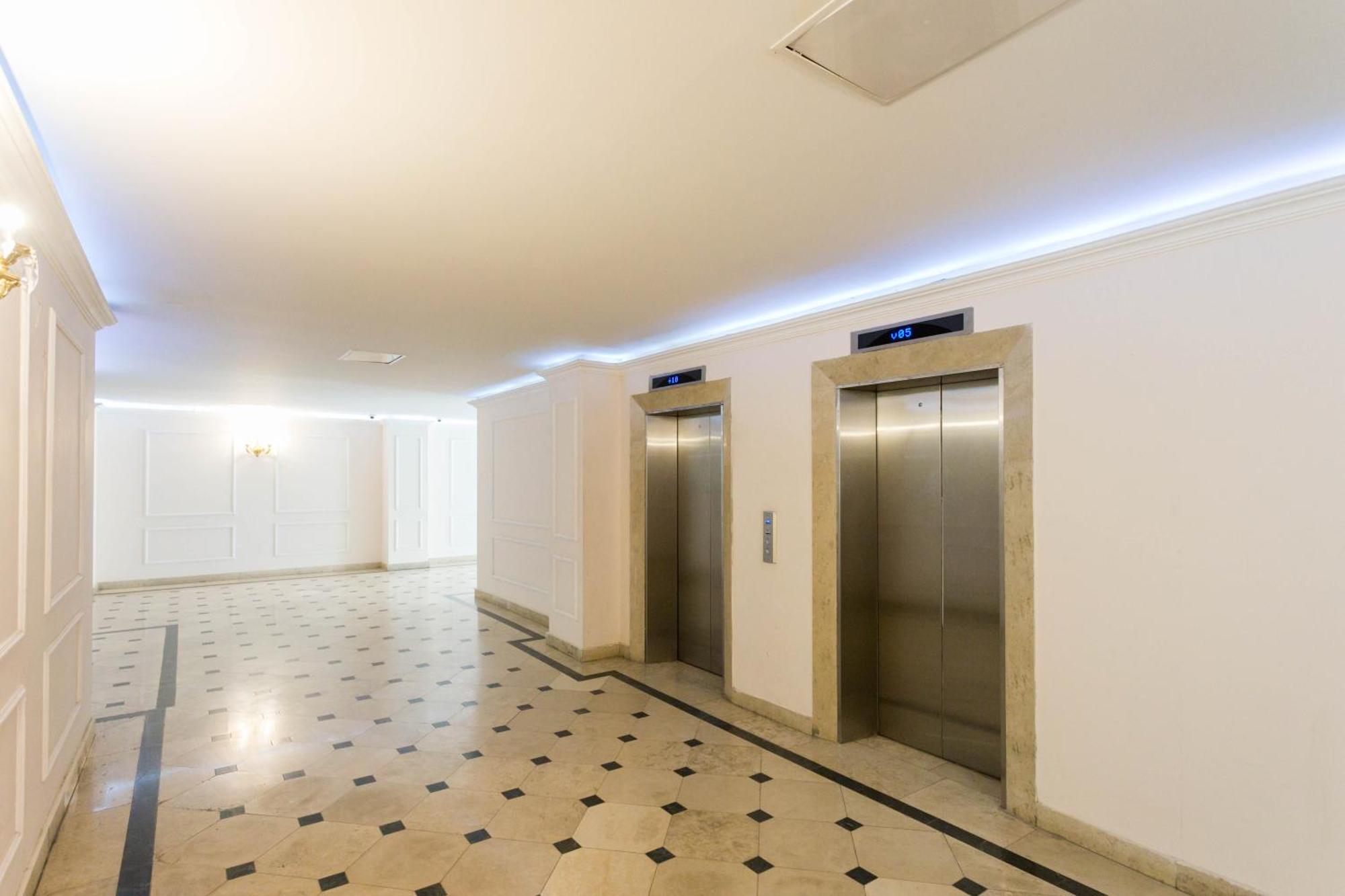 The Grand Apartment Lll Tbilisi Buitenkant foto