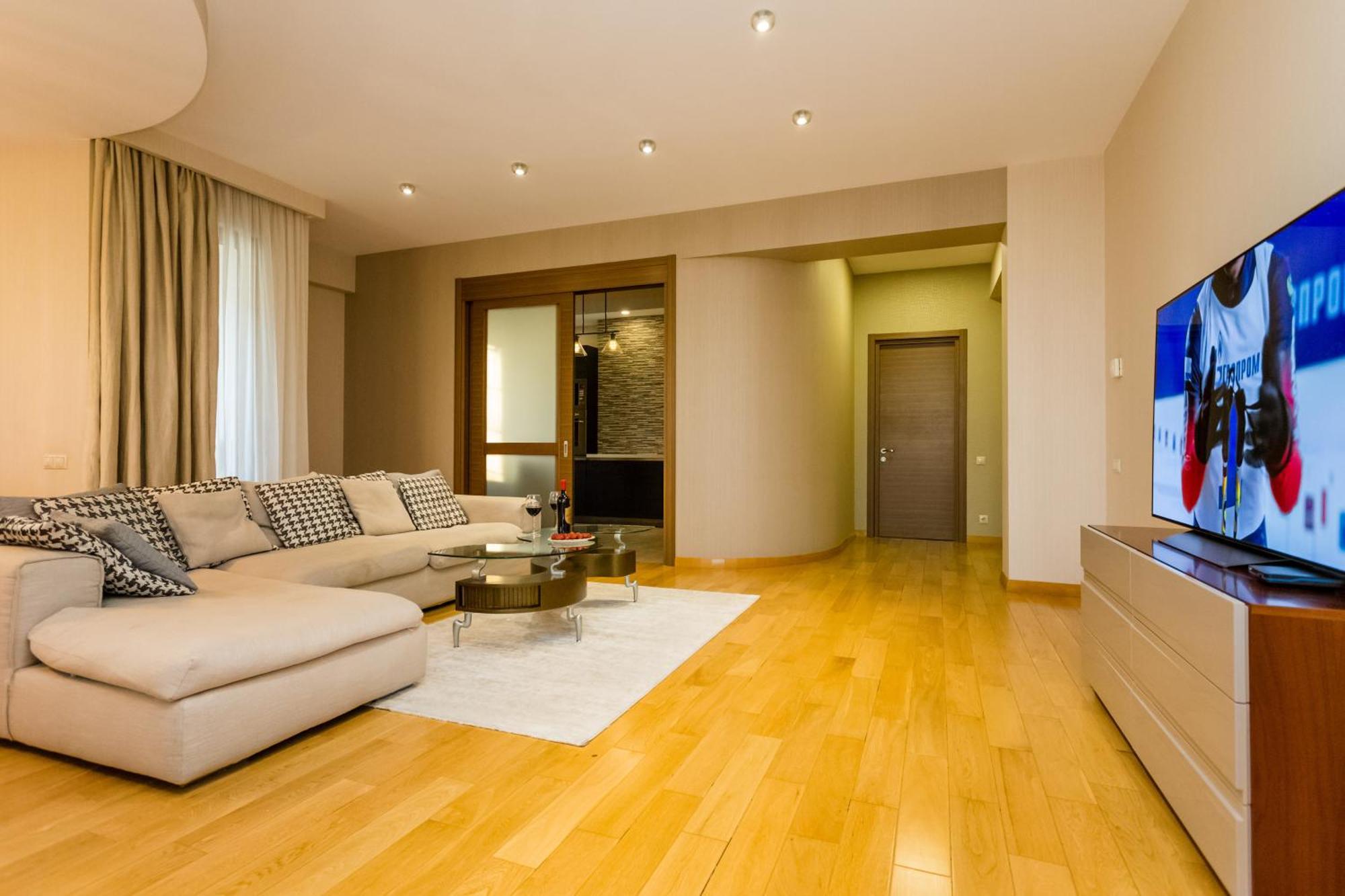The Grand Apartment Lll Tbilisi Buitenkant foto